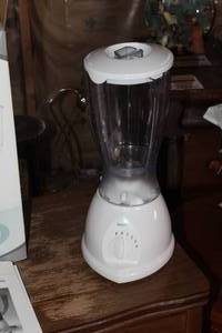lot 1803 image: Esquire 5-Speed Blender (in original box)
