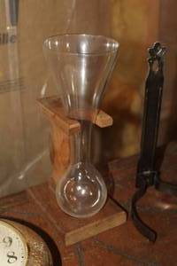 lot 1851 image: Beer Vase with Wood Stand