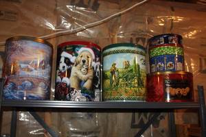 lot 1869 image: Lot of (7) Decorative Cookie Tins
