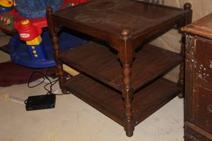 lot 1810 image: Wood End Table 3-tier