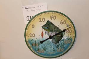 lot 299 image: 12 Bass Fishing Theme Wall-Mount Thermometer