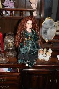 lot 375 image: 18 Porcelain Doll