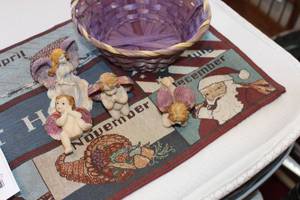 lot 387 image: Home Dcor - (4) Angels, Basket, Table Runner