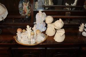 lot 393 image: Lot of (10) Figurines with Glass Mirror Tray