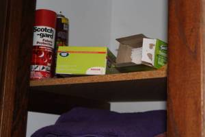 lot 399 image: Contents of Closet - Towels
