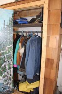 lot 466 image: Contents of Cabinet - Coats, Mens Boots, Gloves