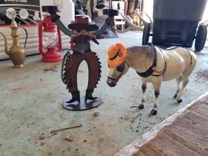 lot 502 image: Plastic Horse Statue, Cowboy Candleholder