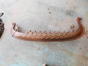 lot 521 image: Viking Row Boat Theme Wall Dcor