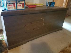 lot 1759 image: Lane WoodCedar Lined Chest