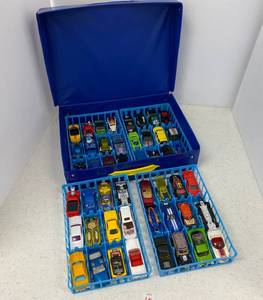 lot 18 image: Carrying Case Full Of HotWheels and misc. Die - Cast Cars