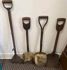 lot 73 image: Vintage Primitive Yard Tools