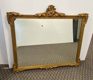 lot 78 image: Vintage Ornate Framed Mirror