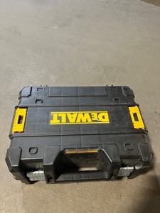 DEWALT 12-Volt MAX Lithium-Ion 100 ft. Green Self-Leveling 5-Spot Beam Laser with Battery 2Ah, Charger, & TSTAK Case