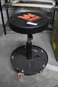 Pneumatic Stool