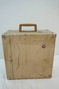 Newcomb record player