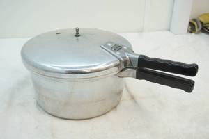 Magic Seal pressure cooker