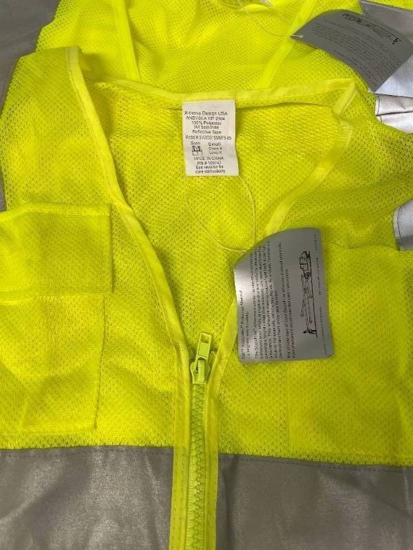 Lot of 6 Xtreme Hi Res Mens Size Small Safety Vests