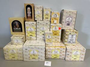 Lot of 16 Precious Moments Collectible Figurines&nbsp