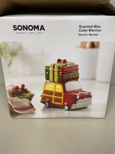 Sonoma Scented Wax Warmer with 2 Wax Cube Sets.