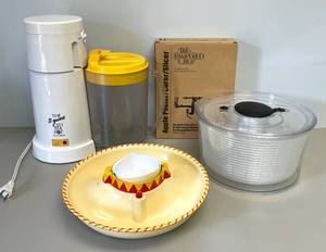 Mr Coffee Ice Tea Makes, Salad Tosser, Talking Nacho Platter and Pampered Chef Apple Peeler