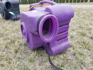 lot 107E image: Air Plus Black Box 1.0 hp Bounce House Blower