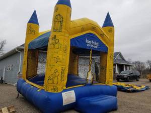lot 108 image: Space Walk Interactive Jump And Bounce Castle Bounce House Inflatable