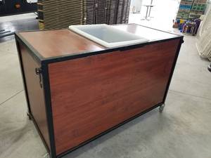 lot 160 image: Portable Rolling Back Bar