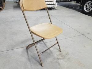 lot 165 image: Lot of (11) PlasticMetal Folding Chairs