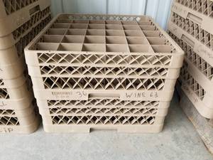 lot 204 image: Lot of (2) Traex Rack Master TR7 Size 6x6 Glassware Rack Base Rack, (2) Extenders