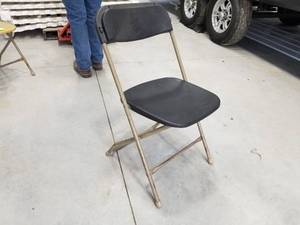 lot 181 image: Lot of (13) PlasticMetal Folding Chairs