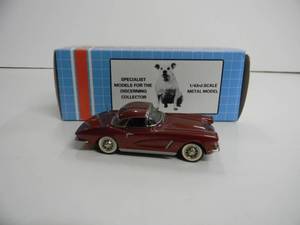MINI MARQUE 016050 143 SCALE - 1962 CHEVROLET CORVETTE - NEW IN BOX - FANTASTIC AWESOME PIECE - SEE PICTURES