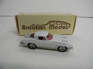 BROOKLIN MODELS 143 SCALE - 1963 CHEVROLET CORVETTE STINGRAY COUPE - NEW IN BOX - AWESOME PIECE - SEE PICTURES