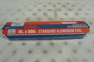lot 93 image: Members Mark Standard Aluminum Foil - 18 Wide