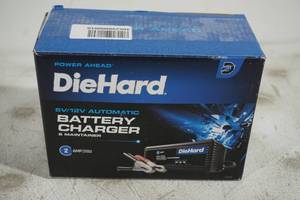 lot 147 image: DieHard 2 Amp 6V12V Battery Maintainer