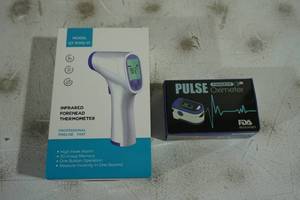 lot 123 image: NEW Infrared Thermometer and Pulse Oximeter