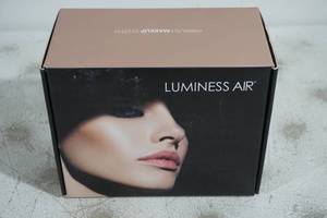 lot 164 image: Luminess 4 in 1 Silk Airbrush Cosmetic Tool