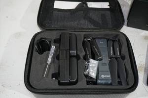 lot 69 image: Repairable Small Electronics - Headphones, Phones