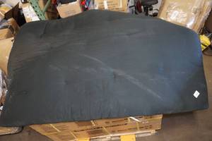 lot 213 image: Black Futon Pad