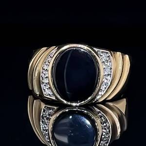 lot 68 image: Mens Elegant Onyx Oval Tablet & Diamond Scalloped Signet Estate Ring in Yellow Gold $1299 Retail