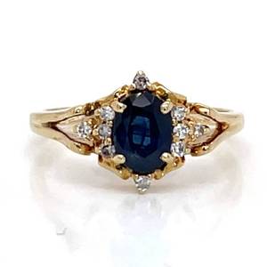 lot 92 image: Gorgeous Vintage Elegance Oval Natural Blue Sapphire & Diamond Cluster Ring in 14k Yellow Gold