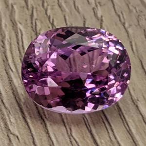 lot 29A image: 17.52 Carat Natural Pink Kunzite Gemstone