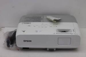 Epson PowerLite 84 Projector