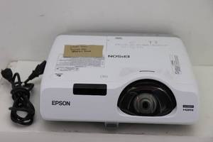 Epson PowerLite 525W HDMI Projector
