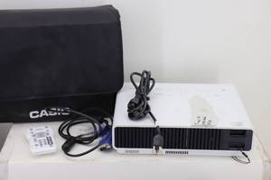 Casio XJ-M140 Projector
