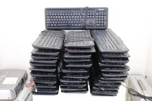 Approx 55 Microsoft Keyboards