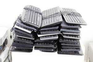 Approx 30 misc Keyboards