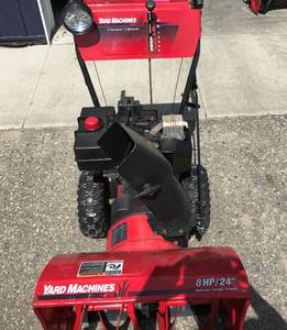 MTD YardMachine 24 Snowblower