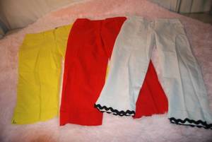 3 Pair of Capris