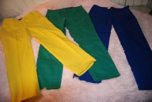 3 pair of capris