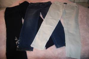 3 pair of capris